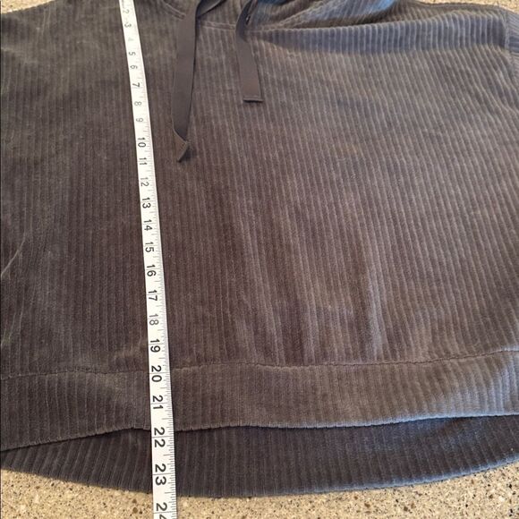 ABERCROMBIE & FITCH Ribbed Velour Hoodie - Picture 4 of 9